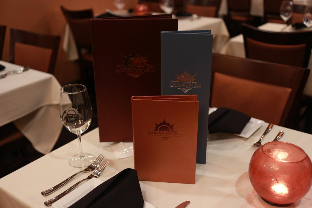 Travelers Inn מנטקה מראה חיצוני תמונה